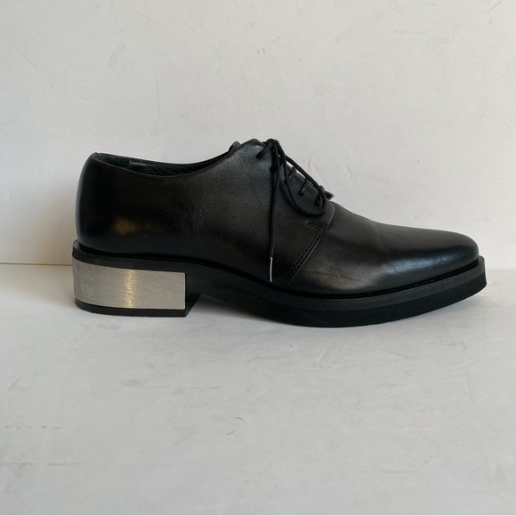 COS Point Toe lace up Oxfords with metal heel insert 7 - Picture 7 of 14